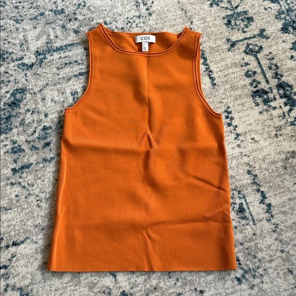 COS TOP - Picture 1 of 7